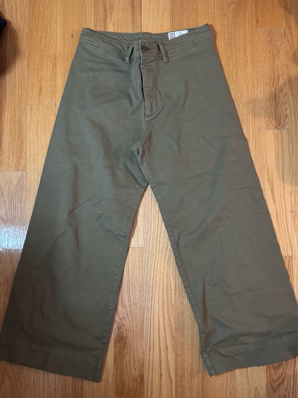 GAP Women’s Olive Green Wide Leg High Rise Pants